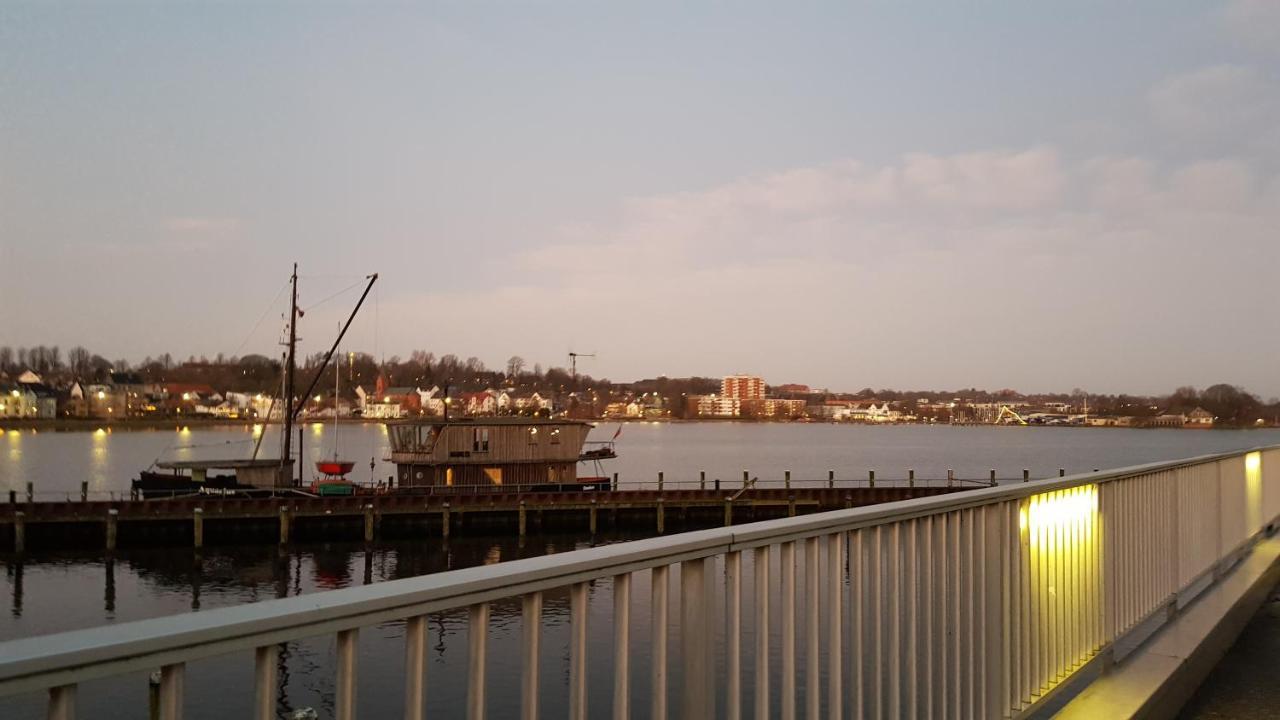 Ostseefjord-Schlei-Blick Im Wikingturm Schleswig Dış mekan fotoğraf